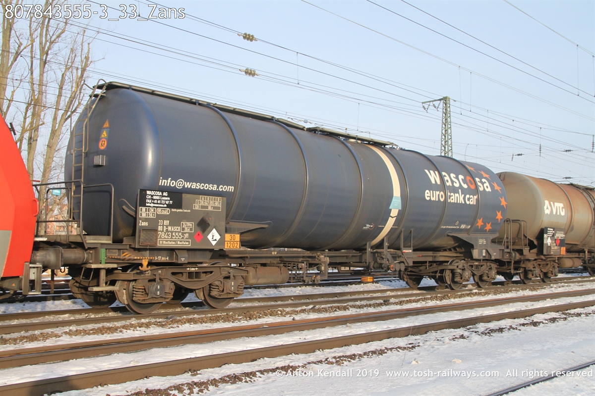 807843555-3_33_Zans.JPG
